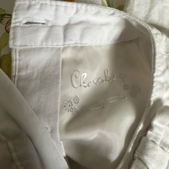 Cherokee Floral Flower Pattern White Dressp - Picture 5 of 7